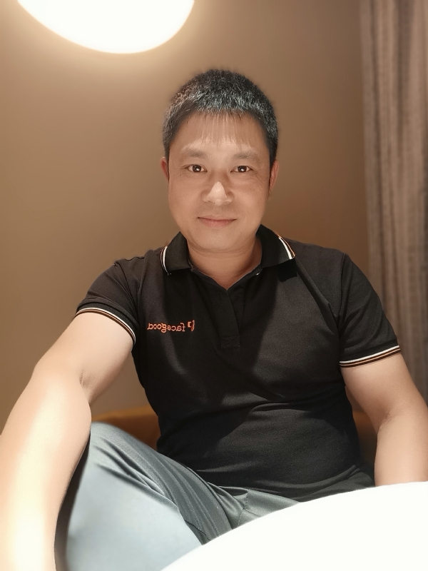 影子的第一张照片--江西父母相亲团